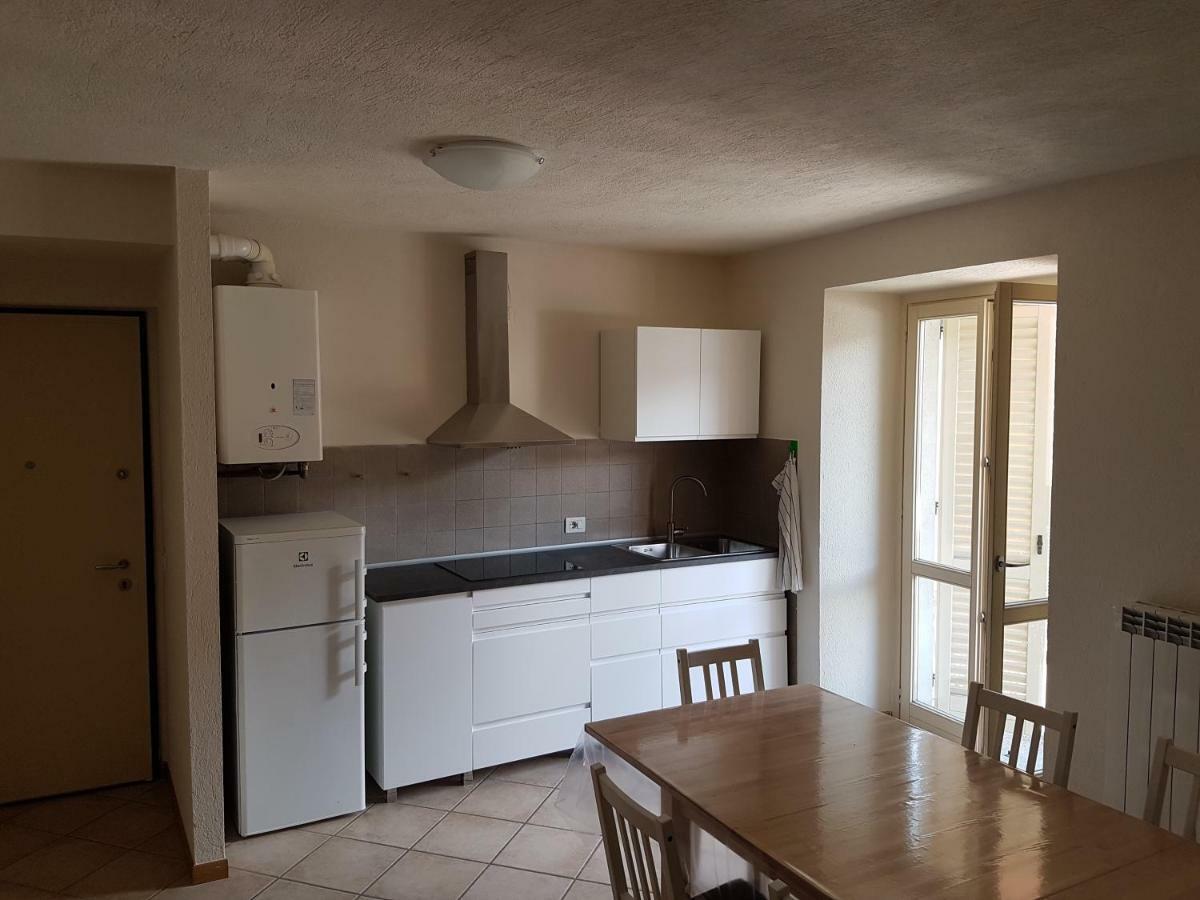 Appartamento residenza la roggia Varallo Esterno foto
